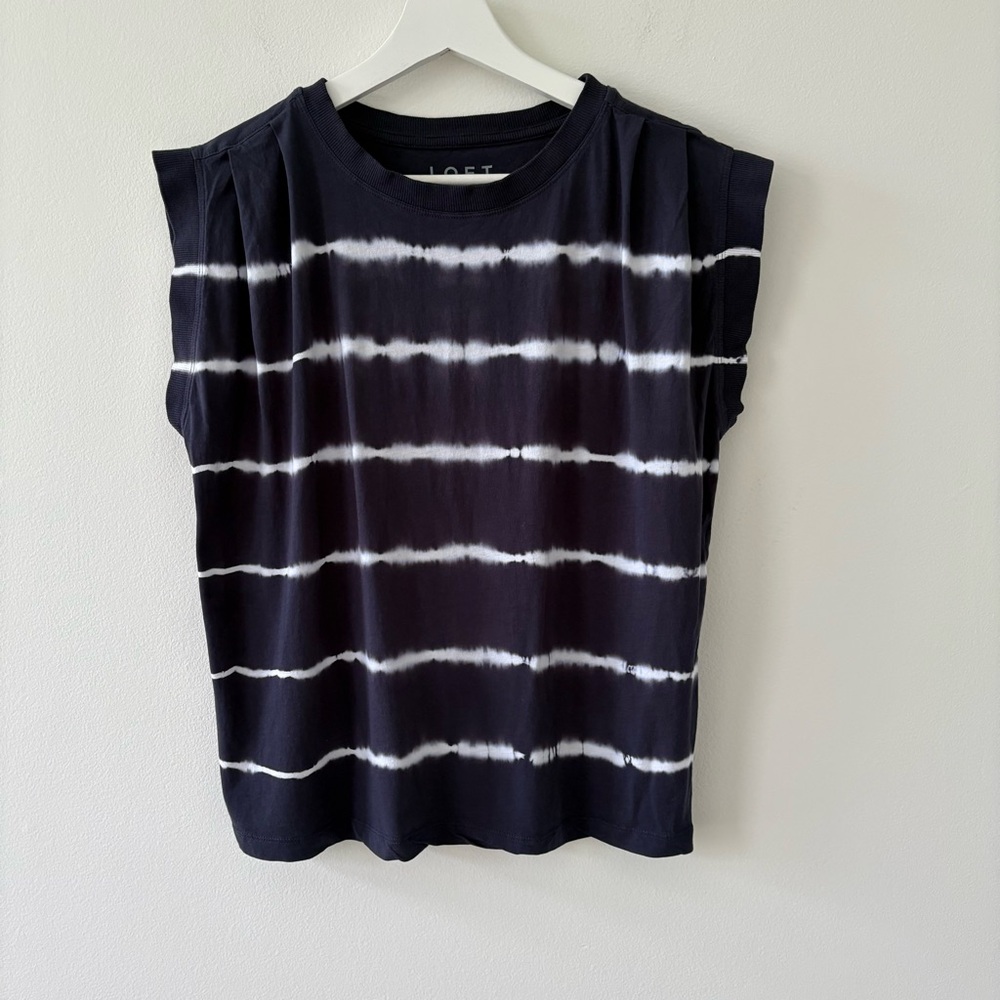 LOFT Women’s Striped Blue and White Muscle Tee